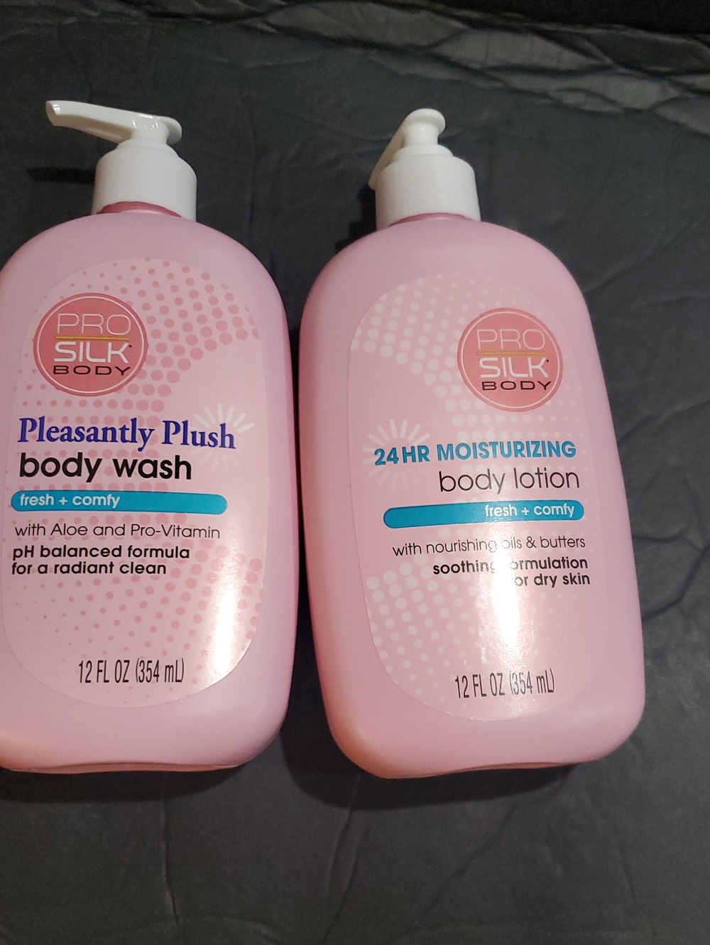 2pack fresh + comfy pleasantly plush body wash and 24hour moisturizing lotion